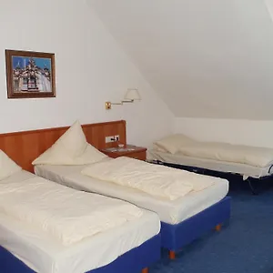 https://vier-jahreszeiten.hotelsheidelberg.net